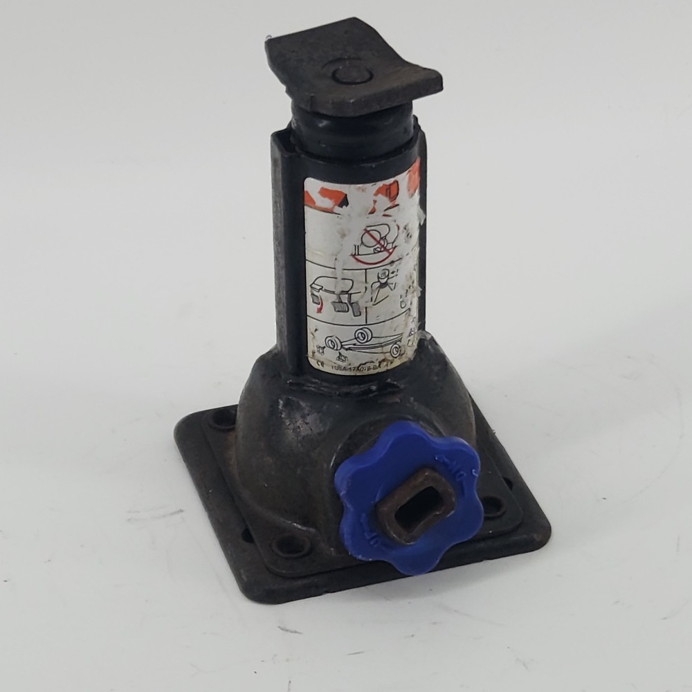 2000-2011 Ford Ranger OEM 1.5 Ton Factory Jack 2L5A-17080-AA Spare Tire